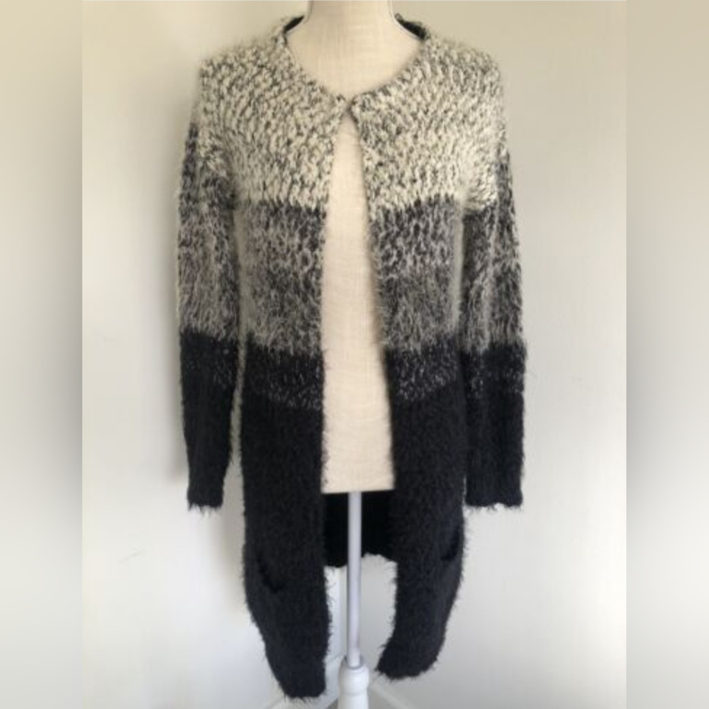 Gradient Long Cardigan Sweater with Chunky Knit and Open Front